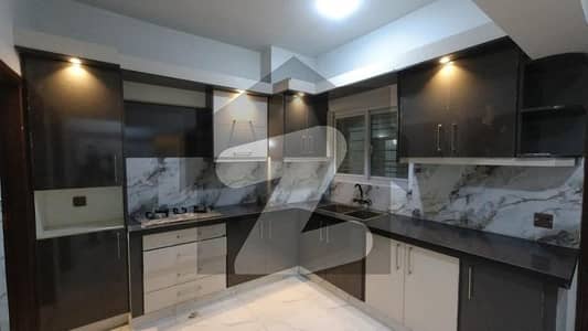 Apartment Available For Rent Royal Icon