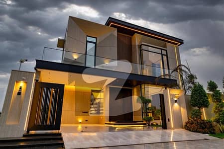 1 Kanal Top Quality Build Luxurious Beautiful Modern Design Villa With Basement For Sale In DHA Lahore Phase 6 Near Park And Raya Golf Club