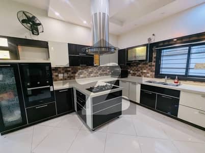 500 Yards Bungalow For Sale Near Bukhari Park