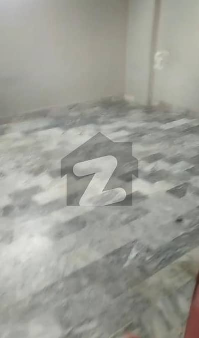 دھوراجی کالونی گلشنِ اقبال ٹاؤن,کراچی میں 3 کمروں کا 4 مرلہ فلیٹ 60.0 ہزار میں کرایہ پر دستیاب ہے۔