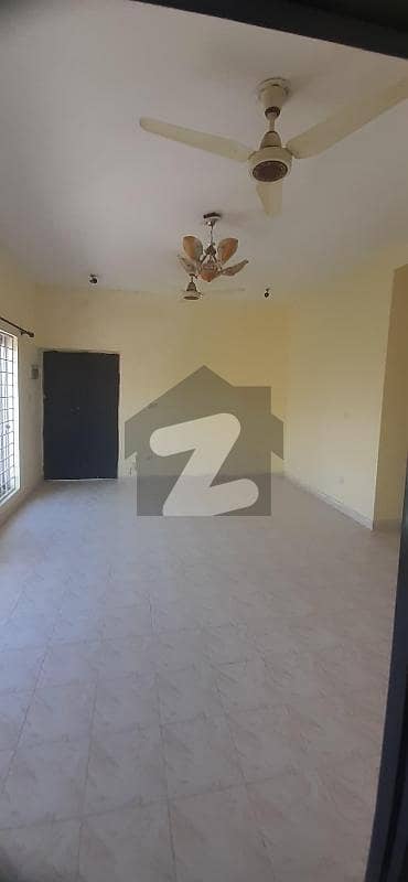 For Rent Awami 5 Apartment 1 st floor proper 2 bedroom