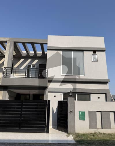 BRAND NEW 5 MARLA OVERSEAS ENCLAVE HOUSE FOR SALE