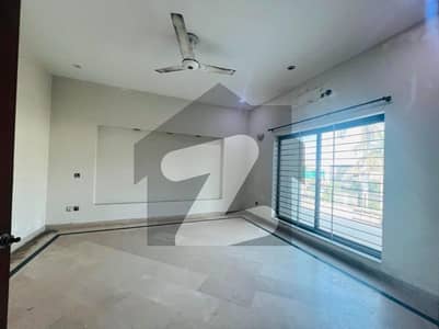 1 Kanal Upper Portion With Separate Gate Available For Rent In Phase 2 DHA Lahore