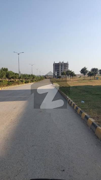 10 Marla Plot Top City1 Islamabad For Sale