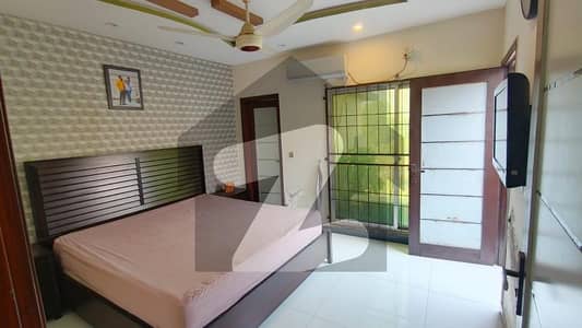 جوہر ٹاؤن فیز 2 جوہر ٹاؤن,لاہور میں 4 کمروں کا 5 مرلہ مکان 1.2 لاکھ میں کرایہ پر دستیاب ہے۔