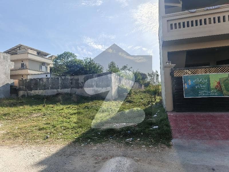 جی ۔ 15/1 جی ۔ 15,اسلام آباد میں 8 مرلہ رہائشی پلاٹ 1.7 کروڑ میں برائے فروخت۔ جی ۔ 15/1 جی ۔ 15,اسلام آباد میں 8 مرلہ رہائشی پلاٹ 1.7 کروڑ میں برائے فروخت۔