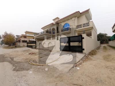 جی ۔ 15 اسلام آباد میں 5 کمروں کا 1 کنال مکان 7.8 کروڑ میں برائے فروخت۔