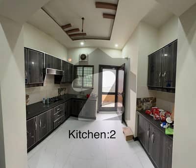 3 MARLA FUL HOUSE WITH GAS USE HOUSE