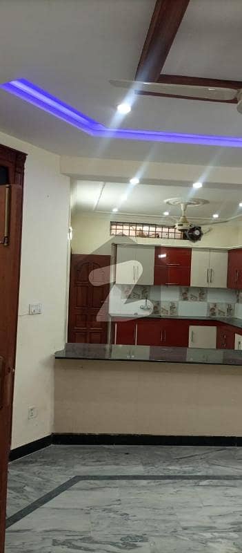 جی ۔ 13/1 جی ۔ 13,اسلام آباد میں 6 کمروں کا 10 مرلہ مکان 7.8 کروڑ میں برائے فروخت۔