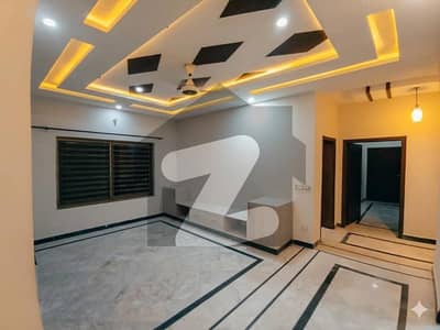 ڈی ۔ 12 اسلام آباد میں 6 کمروں کا 10 مرلہ مکان 3.2 لاکھ میں کرایہ پر دستیاب ہے۔