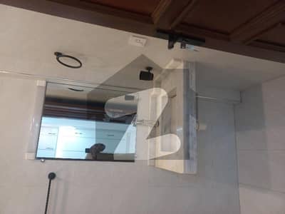 گلریز ہاؤسنگ سکیم راولپنڈی میں 4 کمروں کا 5 مرلہ مکان 2.75 کروڑ میں برائے فروخت۔