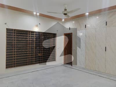 بحریہ ٹاؤن فیز 3 بحریہ ٹاؤن راولپنڈی,راولپنڈی میں 3 کمروں کا 1 کنال بالائی پورشن 1.75 لاکھ میں کرایہ پر دستیاب ہے۔