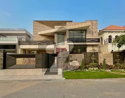 1 KANAL NOW UPPER PORTION AVAILABLE FOR RENT IS PRIME LOCATION FOR LIVING IN LAKE CITY MEADOWS PHASE 1 BLOCK-D LAHORE GAS AVAILABLE. SEPARATE INTERES 2 CAR PARKING SPACE.