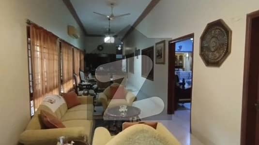 ڈی ایچ اے فیز 2 ڈی ایچ اے ڈیفینس,کراچی میں 8 کمروں کا 2 کنال مکان 20.0 کروڑ میں برائے فروخت۔