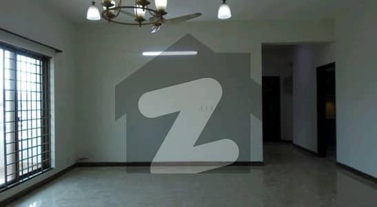 Askari 11 - Sector B Apartments 10 Marla Flat Up For rent