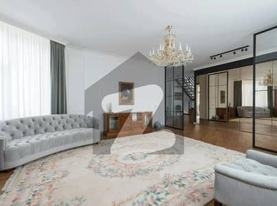 800 Square Feet Flat In Central Bahria Town - Sector C For sale