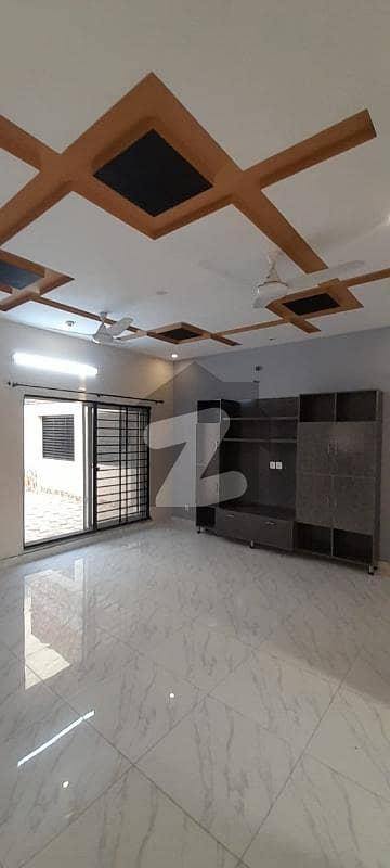 Valencia Town 5 Marla Brand New House For Rent