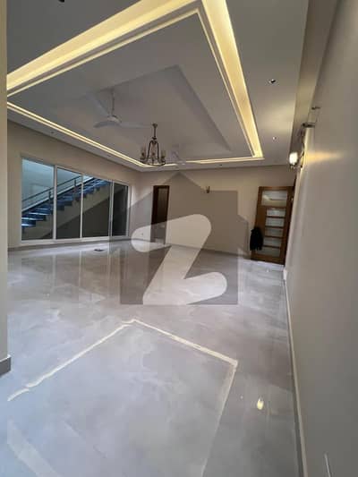 ایف ۔ 7 اسلام آباد میں 7 کمروں کا 1 کنال مکان 21.0 لاکھ میں کرایہ پر دستیاب ہے۔