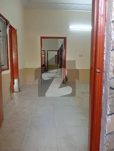 گلشنِ اقبال - بلاک 10 گلشنِ اقبال,گلشنِ اقبال ٹاؤن,کراچی میں 3 کمروں کا 10 مرلہ بالائی پورشن 80.0 ہزار میں کرایہ پر دستیاب ہے۔