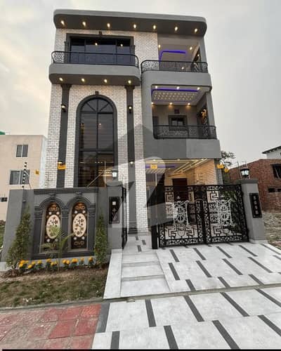 5 Marla House Available For Sale Gas Water Electricity Available Prime Location Near Tooo Park And Masjid