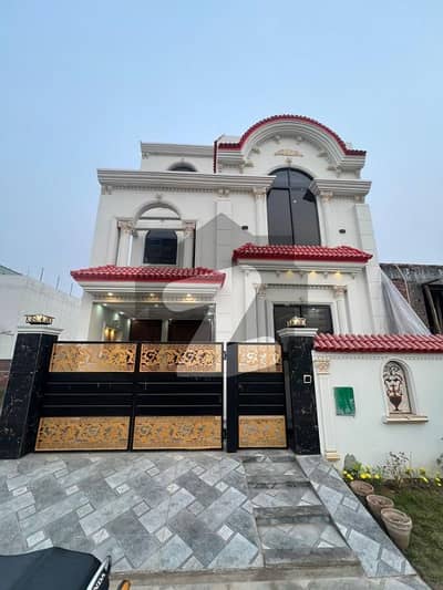 بحریہ نشیمن ۔ زِنیا بحریہ نشیمن,لاہور میں 3 کمروں کا 5 مرلہ مکان 1.59 کروڑ میں برائے فروخت۔