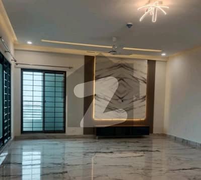 Flat In Askari 11 - Sector D Sized 10 Marla Is Available