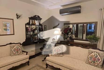 ڈی ایچ اے فیز 3 ڈیفنس (ڈی ایچ اے),لاہور میں 5 کمروں کا 1 کنال مکان 7.95 کروڑ میں برائے فروخت۔