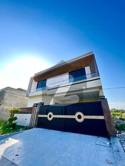 10 Marla Brand New House For Sale