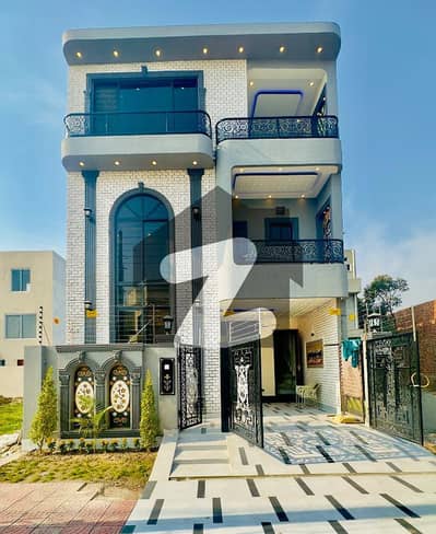 5 marla modern house available for sale
