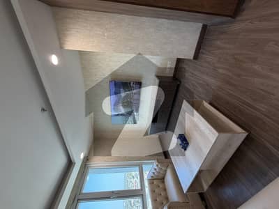 گولڈ کریسٹ مال اینڈ ریزیڈینسی ڈی ایچ اے فیز 4,ڈی ایچ اے ڈیفینس,لاہور میں 3 مرلہ Studio فلیٹ 3.0 کروڑ میں برائے فروخت۔