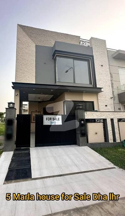 ڈی ایچ اے 9 ٹاؤن ڈیفنس (ڈی ایچ اے),لاہور میں 3 کمروں کا 5 مرلہ مکان 2.5 کروڑ میں برائے فروخت۔