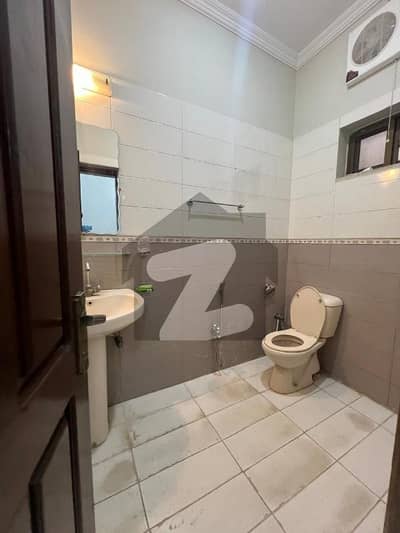 warda Hamna G11/3 Flats Good location. Furnished Ready For Sale.