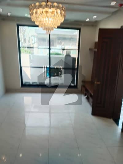 ڈی ایچ اے 9 ٹاؤن ڈیفنس (ڈی ایچ اے),لاہور میں 3 کمروں کا 5 مرلہ مکان 1.15 لاکھ میں کرایہ پر دستیاب ہے۔