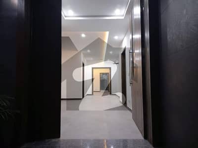 ایف ۔ 10 اسلام آباد میں 7 کمروں کا 1 کنال مکان 35.0 کروڑ میں برائے فروخت۔