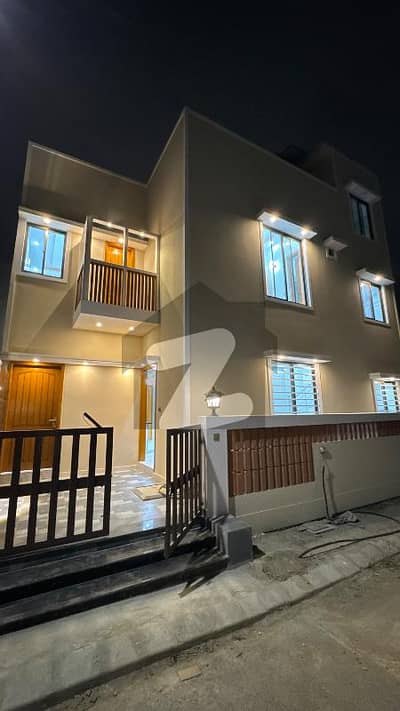 نیا ناظم آباد ۔ بلاک اے نیا ناظم آباد,کراچی میں 5 کمروں کا 5 مرلہ مکان 1.65 لاکھ میں کرایہ پر دستیاب ہے۔