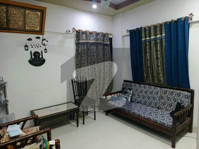 گلستانِِ جوہر ۔ بلاک 18 گلستانِ جوہر,کراچی میں 2 کمروں کا 4 مرلہ فلیٹ 70.0 لاکھ میں برائے فروخت۔