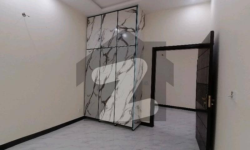 3 Marla Flat For Rent In Gulberg 3 Marla Flat For Rent In Gulberg