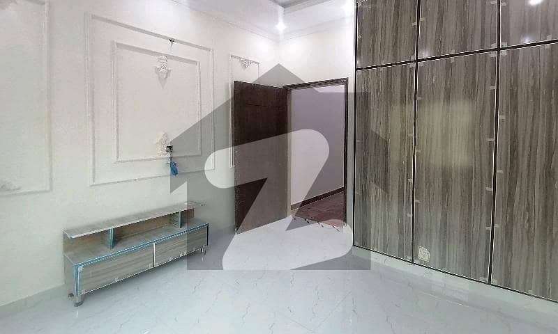3 Marla Flat For Rent In Gulberg 3 Marla Flat For Rent In Gulberg