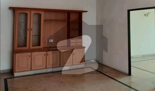 Ready To Buy A House 10 Marla In Allama Iqbal Town