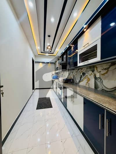 سفیان گارڈن ورسک روڈ,پشاور میں 5 کمروں کا 5 مرلہ مکان 1.95 کروڑ میں برائے فروخت۔