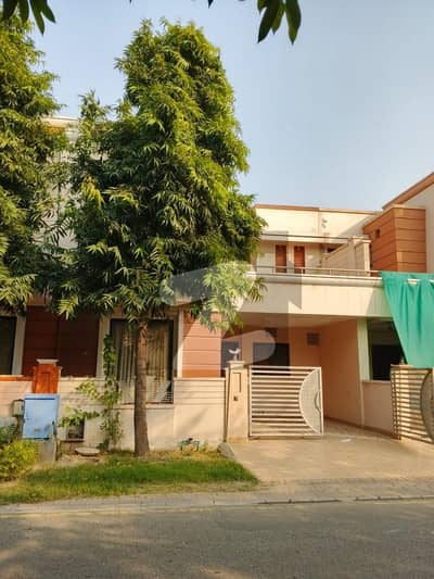 5 Marla House Facing Park For Sale In Dream Gardens Lahore Ph 1