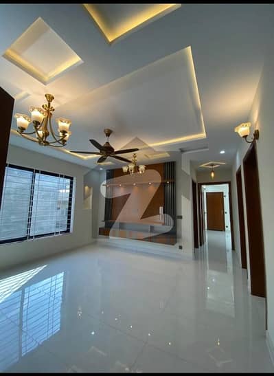 10 Marla House For Rent