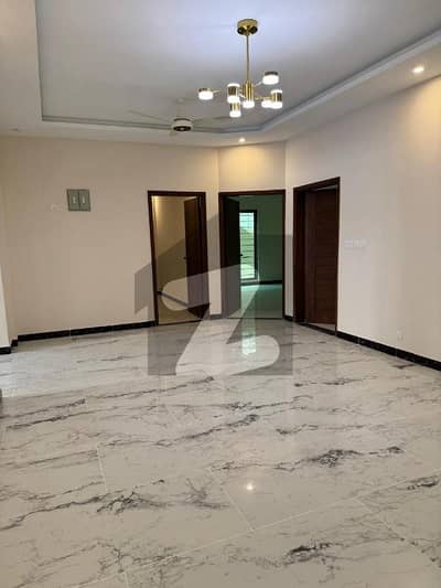 300 Square Yards House For sale In Askari 6 Karachi