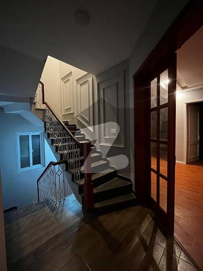 Brand new 10 Marla House For Sale with 4 bedrooms In Emaar Canyons View Islamabad