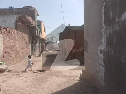 3 Marla Plot Sale Few Steps From New Defence Road And Few Steps 200ft Road And Near Ferozepur Road Gajjumate Lahore