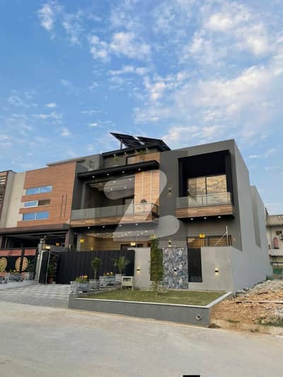 10 marla house with 70 feet road at B17 Islamabd