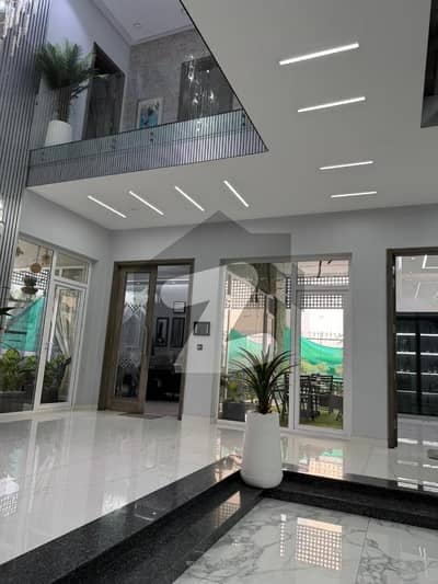 Most Beautiful House Double Height Lobby Ideal Location