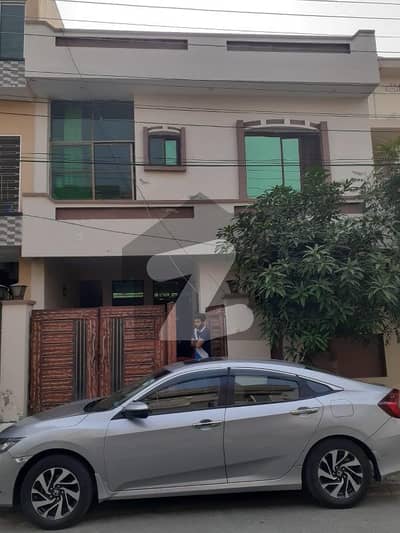 Central Park A Block 5 Marla Use House Available For Sale Prime Location Near Too Park And Masjid