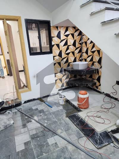 گلشنِ اقبال - بلاک 5 گلشنِ اقبال,گلشنِ اقبال ٹاؤن,کراچی میں 3 کمروں کا 10 مرلہ بالائی پورشن 80.0 ہزار میں کرایہ پر دستیاب ہے۔