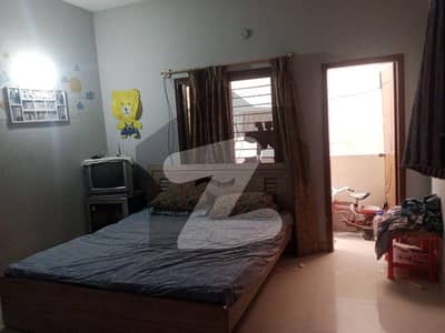 Beautiful House North Karachi 11B, 240sq, Cornor 150 Ft 11A & 11B Dividing Road For Sale.